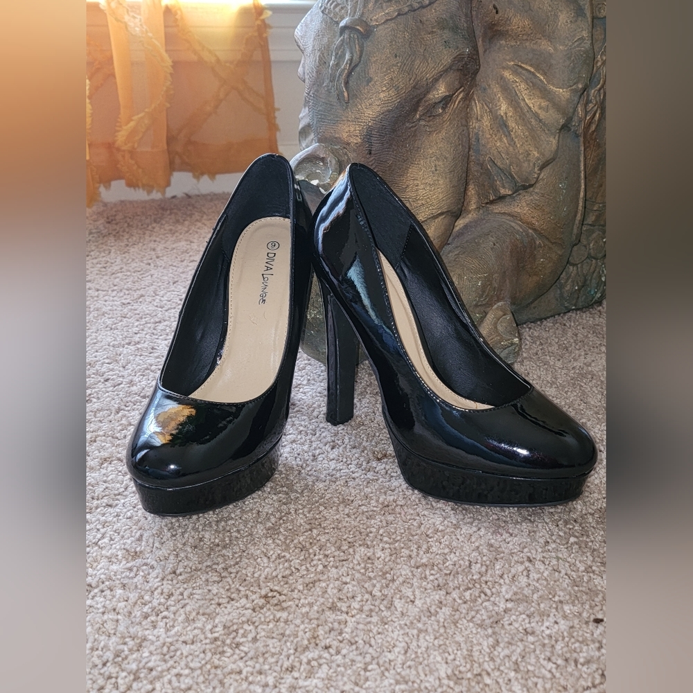 Diva Lounge Heels